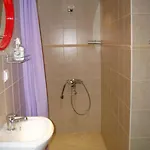 Manor Hotel 3*