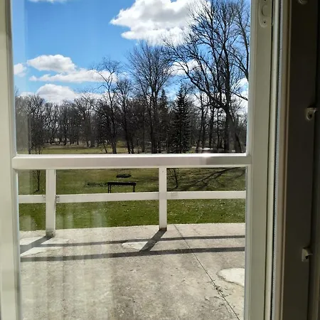 Manor 3*
