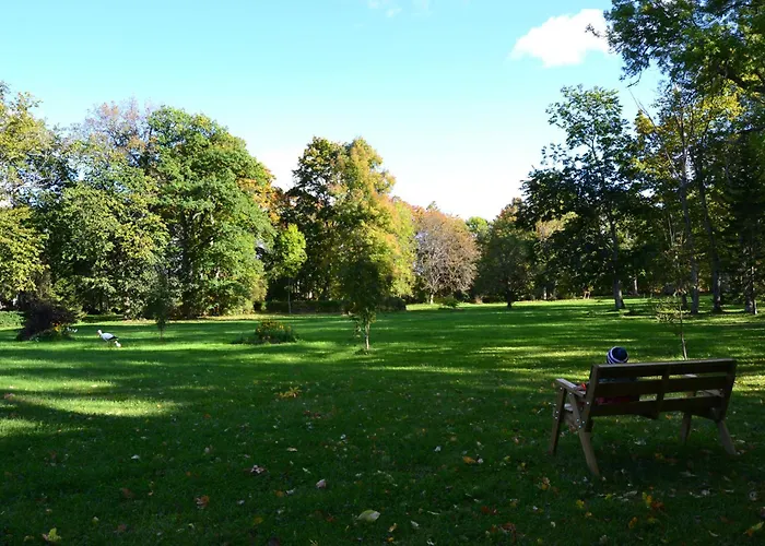 فندق Manor Haeska